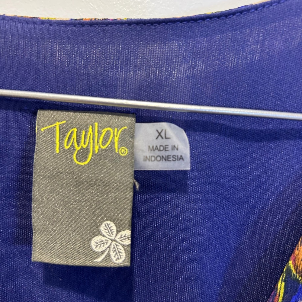 Taylor Womens Maxi Dress Abstract Geometric Smocked‎ Waist Purple Blue XL - Picture 2 of 7